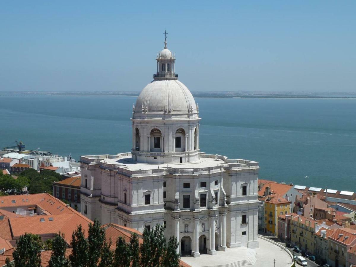 Blue Urban Alfama Apartment Lisbon Exterior photo